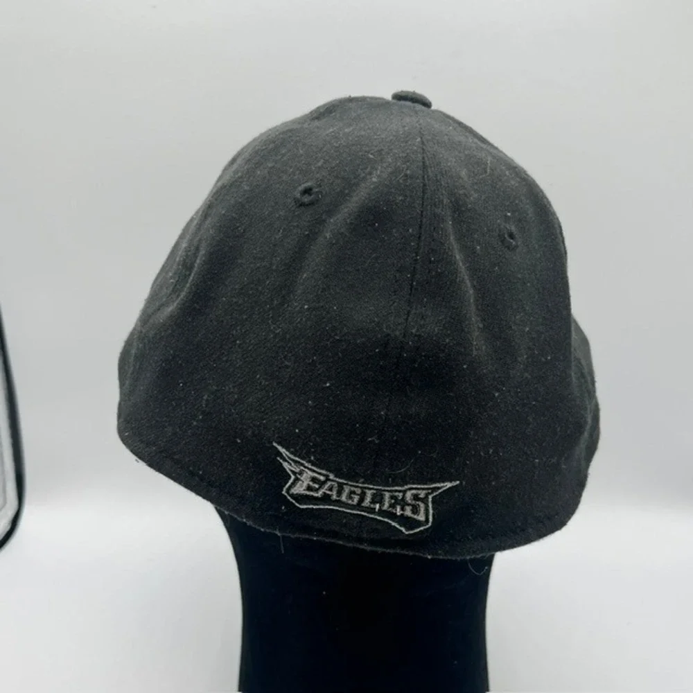 New Era 39THIRTY Philadelphia Eagles NFL Hat Black Stretch Fit Large-XLarge Cap